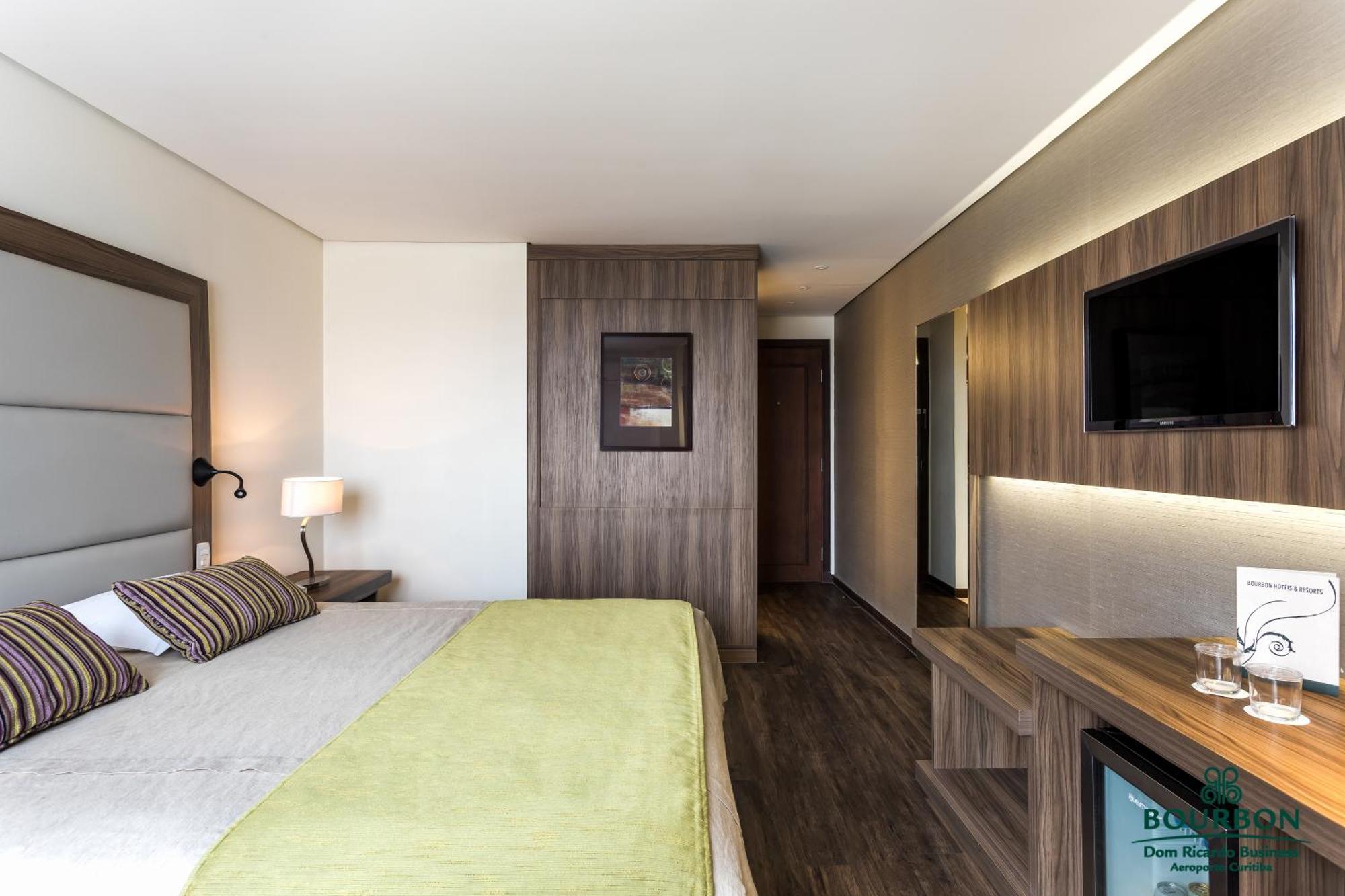 Bourbon Dom Ricardo Aeroporto Curitiba Business Hotel São José dos Pinhais الغرفة الصورة