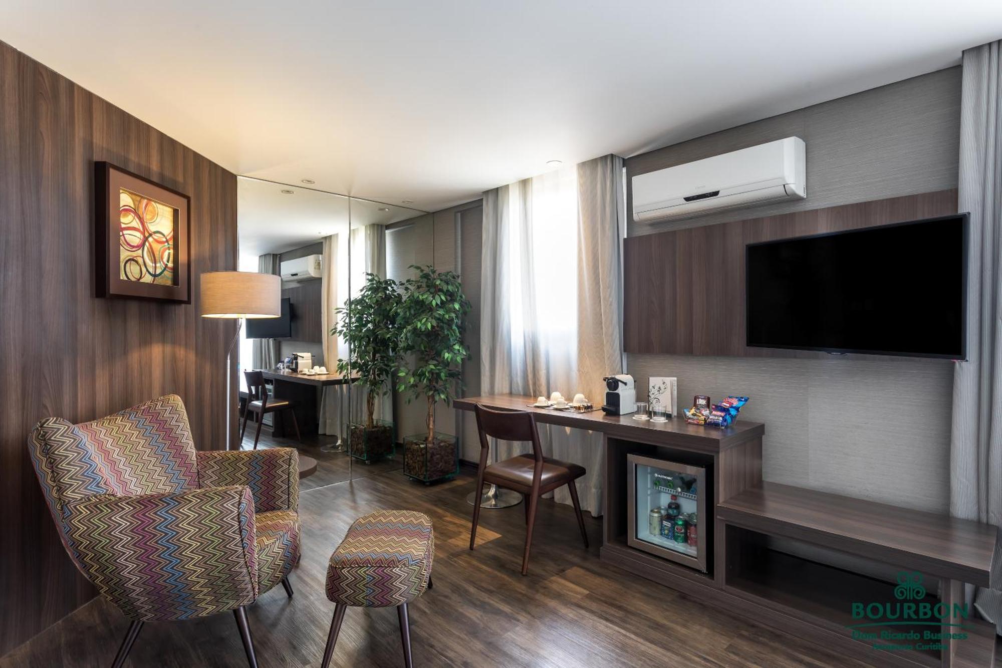 Bourbon Dom Ricardo Aeroporto Curitiba Business Hotel São José dos Pinhais الغرفة الصورة